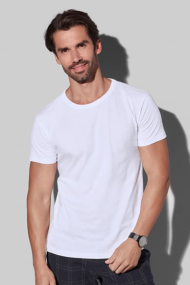Чоловіча футболка з круглим коміром