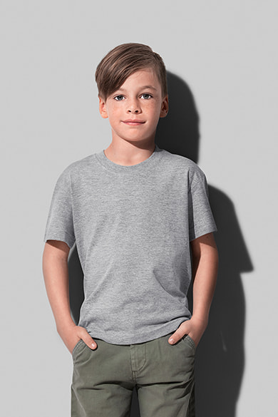 Camiseta con cuello redondo para niños