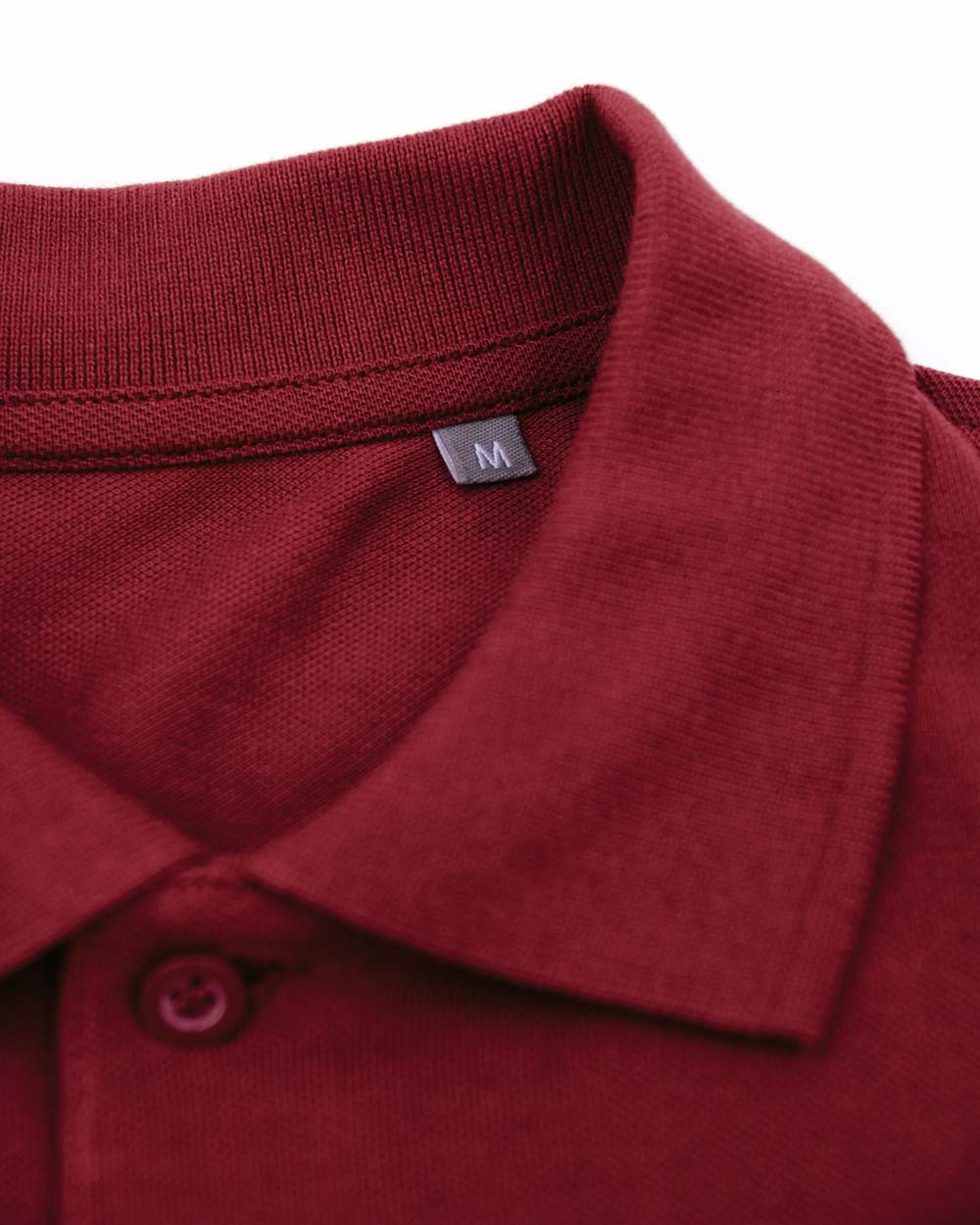 woven size label in neckline